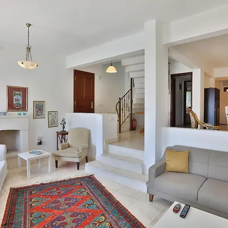 Stunning Seaviews Villa *