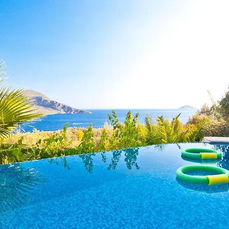 Stunning Seaviews Villa *